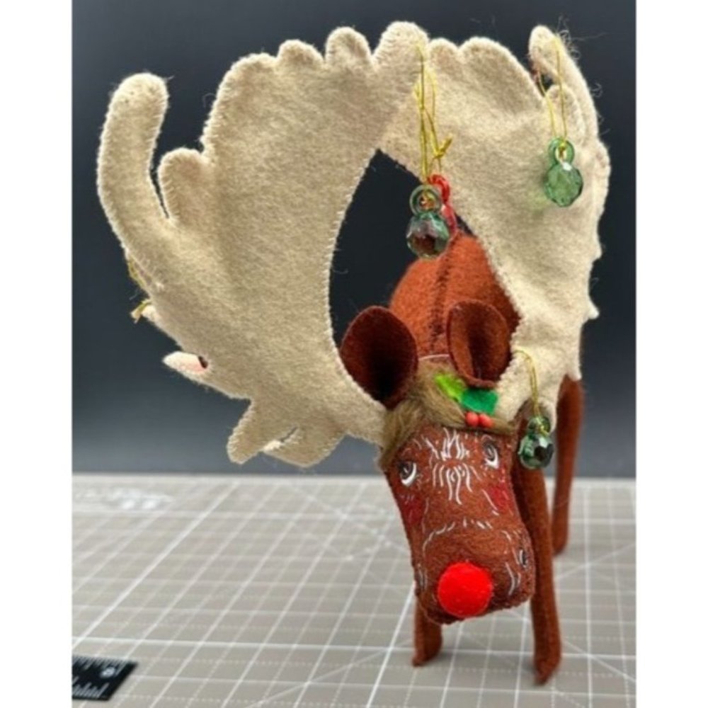 Anna Lee 9 inch Masquerade Moose 2010 with Original Price Tags